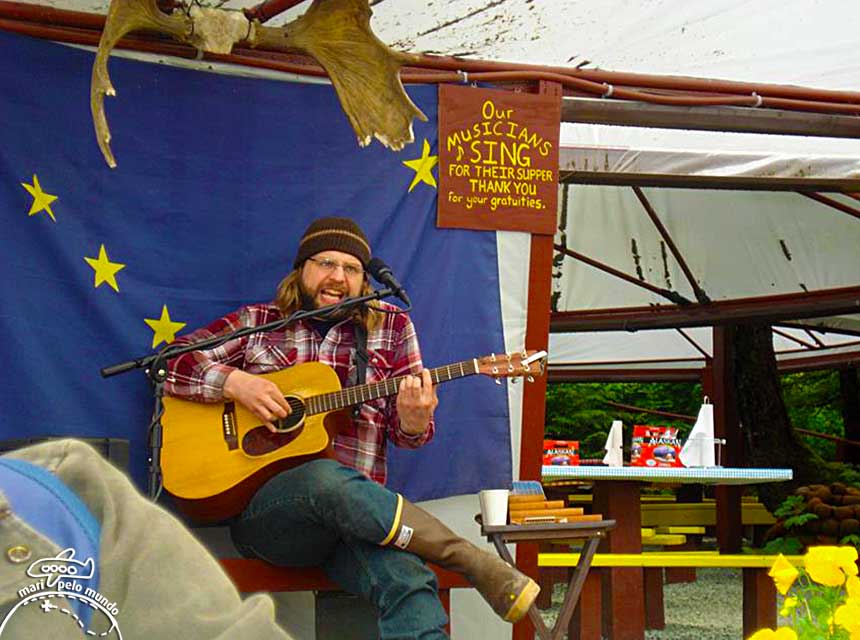 Juneau: Música ao vivo no almoço na fazenda