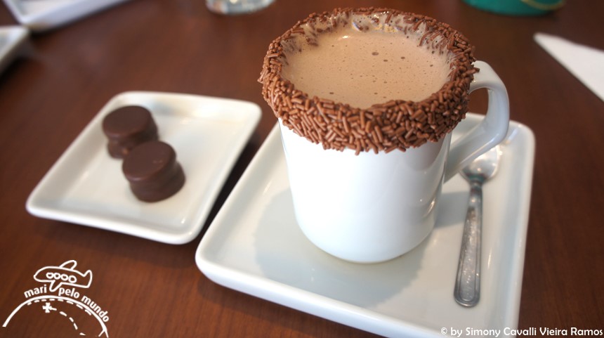 chocolate quente de brigadeiro