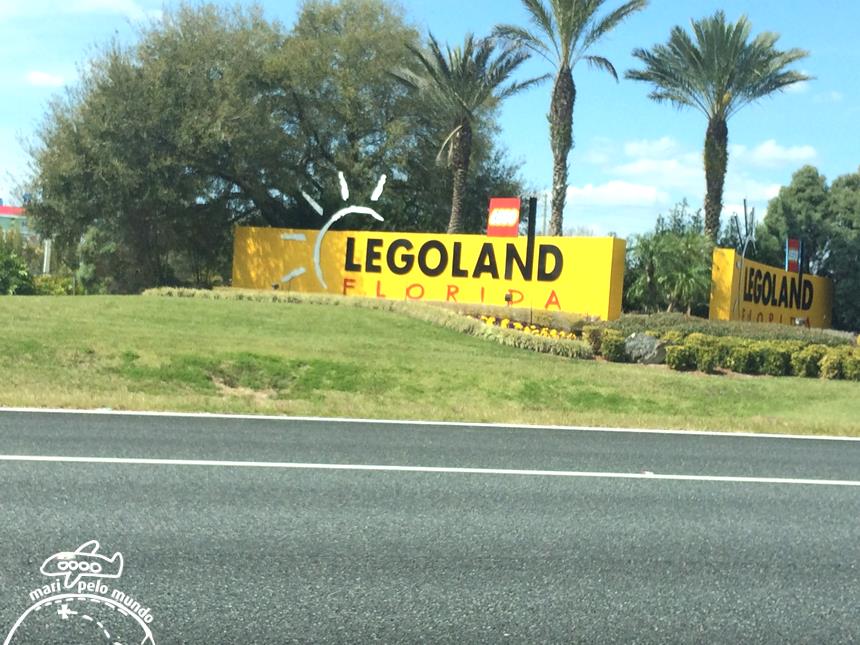 9 - Entrada da Legoland