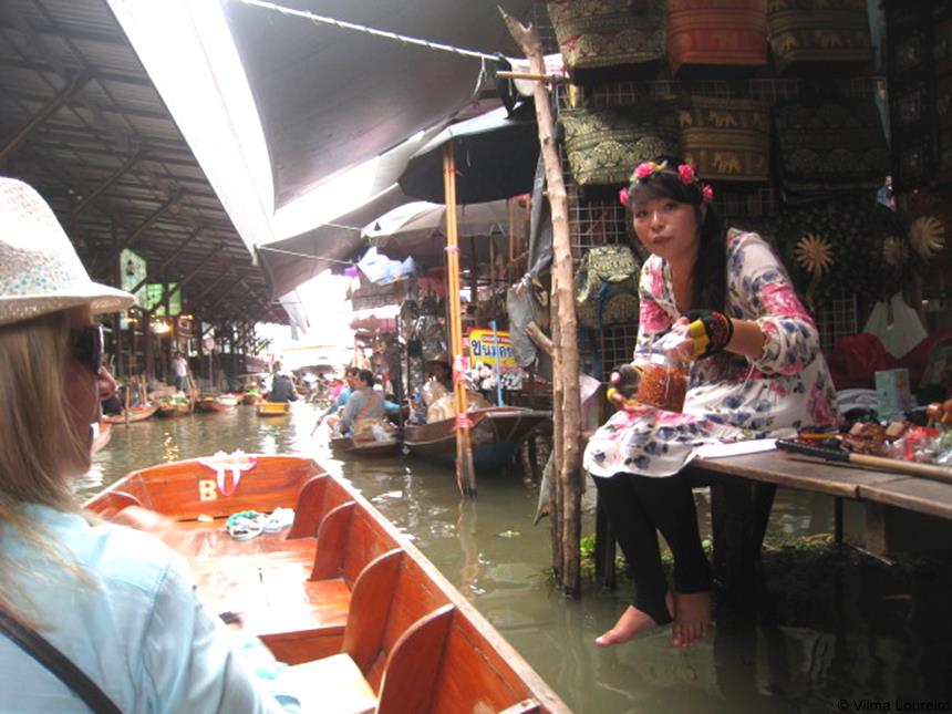 Mercado flutuante (5)