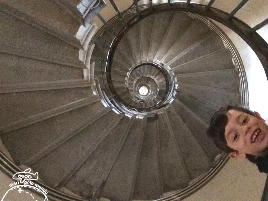 11-a-escada-caracol-311-degraus-copy