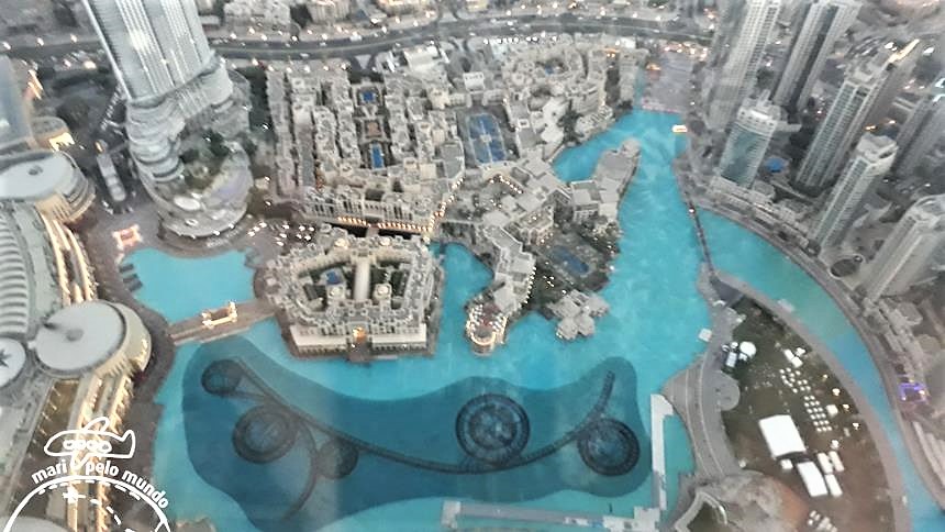 DUBAI  FONTES DO BURJ KHALIFA - QUAL MELHOR LUGAR E HORÁRIO PARA ASSISTIR  AO SHOW DAS FONTES GRÁTIS 