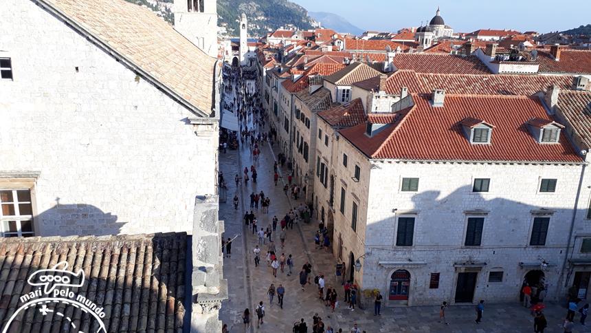 Passeio pela Muralha de Dubrovnik - vista para a cidade antiga