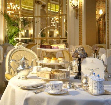 Palm Court Table Set Up