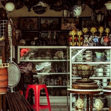 feira de antiguidades