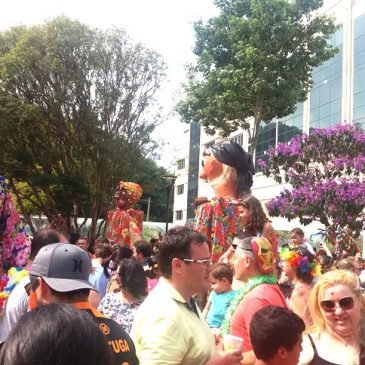 Carnaval infantil no The Square Open Mall