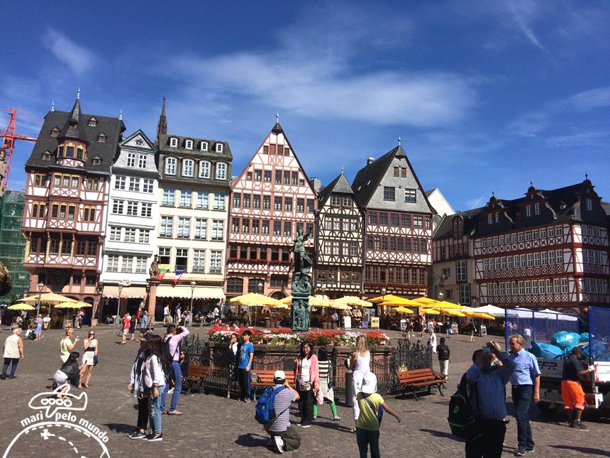 13 - Romerberg e a estatua da justica (Copy)