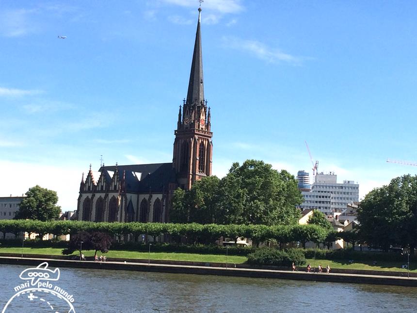 4 - Passeio de barco