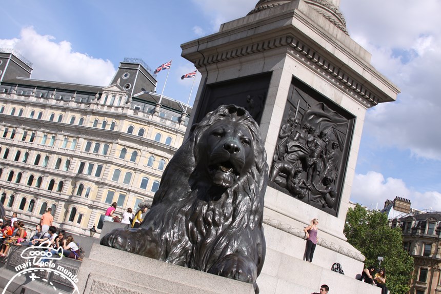 14-os-leoes-que-guardam-a-coluna-de-nelson-copy